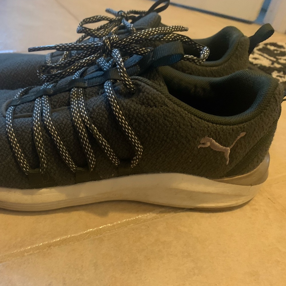 Puma army green sneakers size 7.5